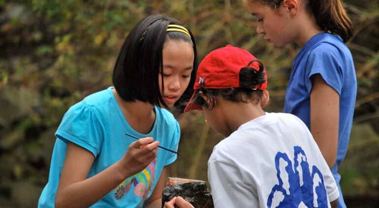 Choosing the Right Summer Camp for Your Child